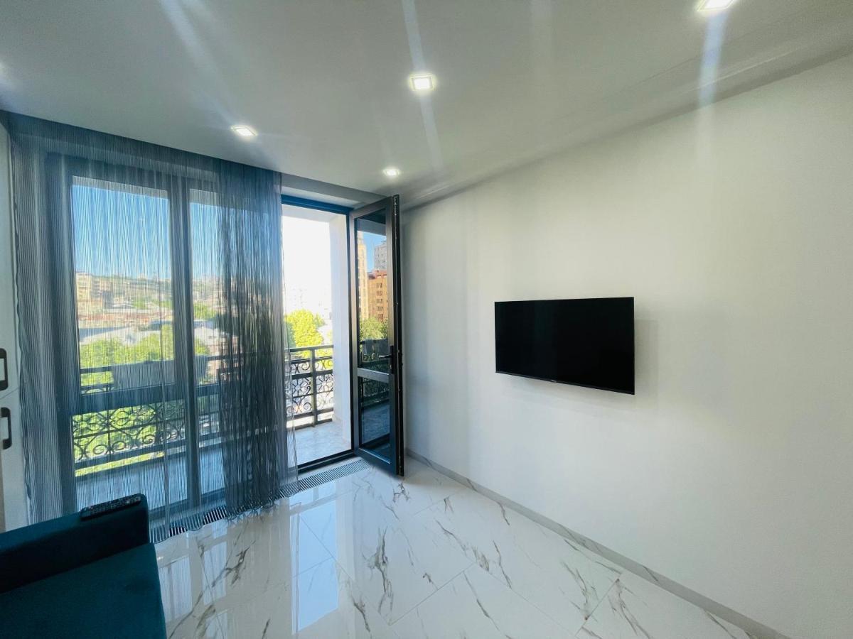 Panorama Apartments Yerevan Ngoại thất bức ảnh
